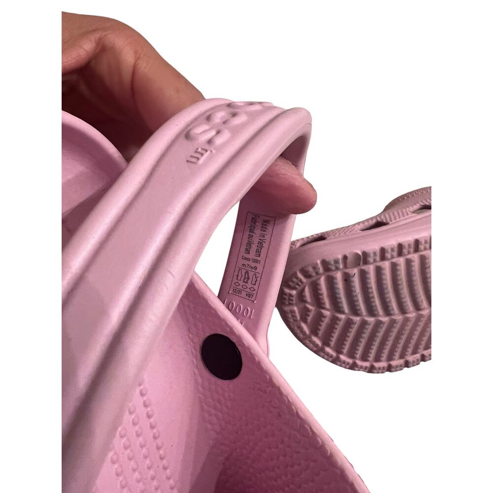 Crocs Pink 7men's 9women's Unisex Classic Coquette Comfort Clogs lightweight - Picture 5 of 5